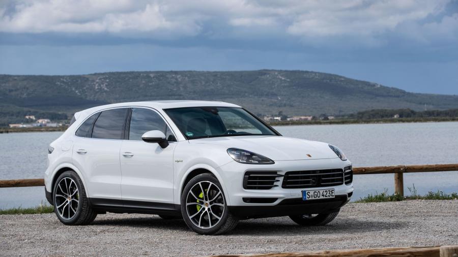  Porsche Cayenne E-Hybrid (PO536) 2018 года  (WW) (фото 42 из 85)